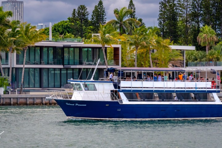 Miami boat sightseeing cruise Miami boat tours Miami sightseeing cruises Boat tours in Miami