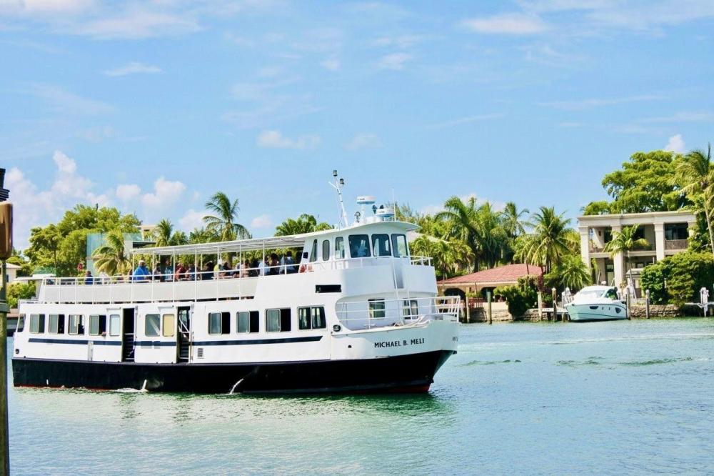 Miami private boat